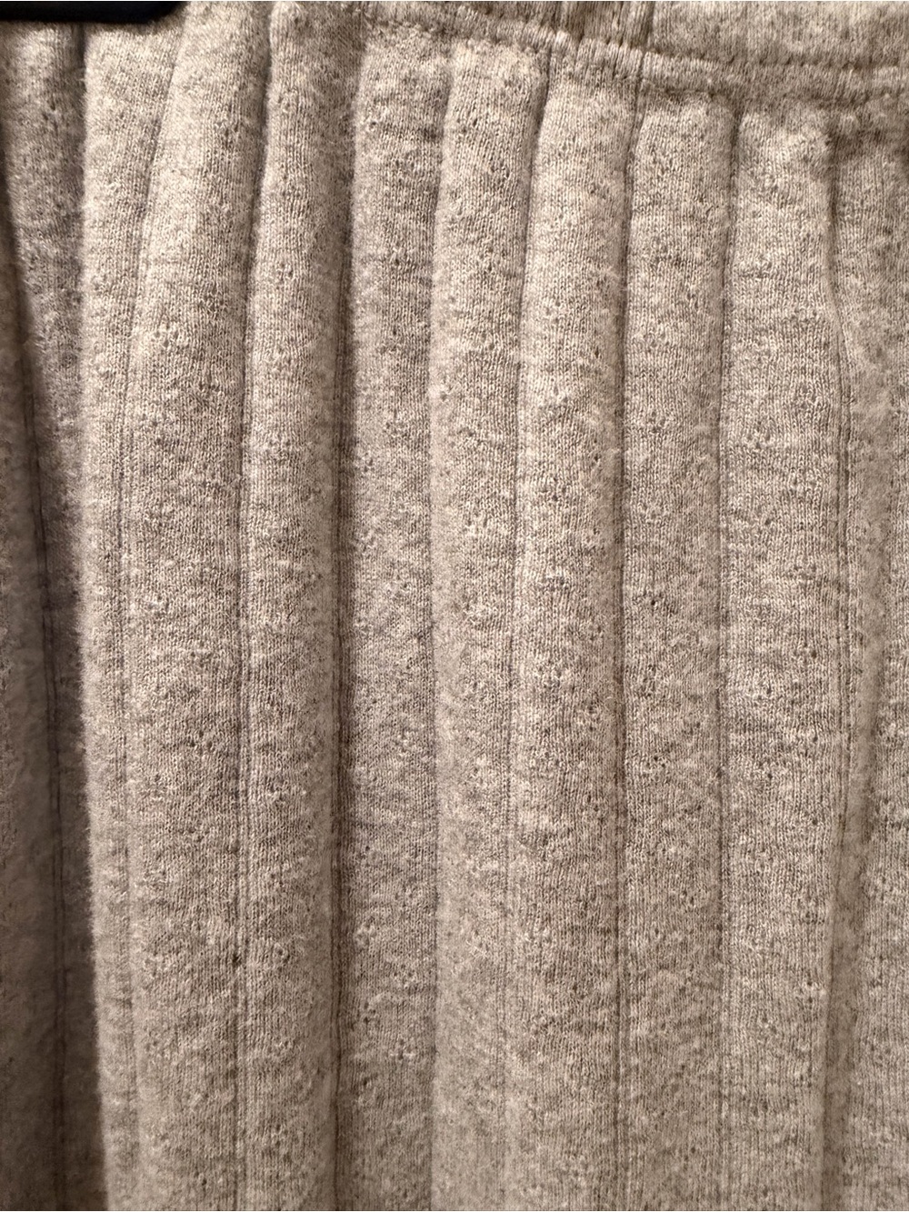 DONNI. Pointelle Simple Crop pant in heather grey - Picture 5 of 7